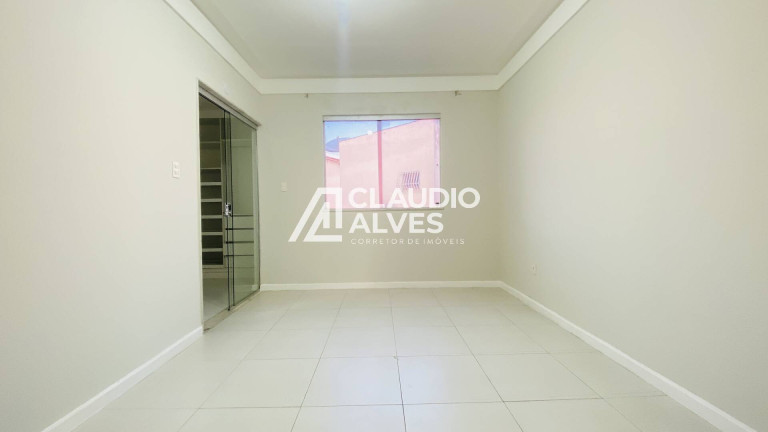 Imagem Casa com 4 Quartos à Venda, 150 m² em Cidade Nova - Feira De Santana