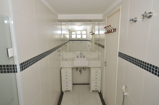 Imagem Imóvel com 3 Quartos à Venda, 95 m² em Vila Nova Conceição - São Paulo Imagem Imóvel com 3 Quartos à Venda, 95 m² em Vila Nova Conceição - São Paulo