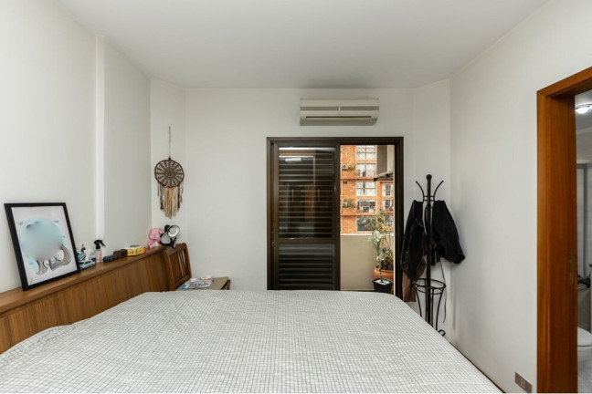 Imagem Apartamento com 3 Quartos à Venda, 151 m² em Vila Nova Conceição - São Paulo Imagem Apartamento com 3 Quartos à Venda, 151 m² em Vila Nova Conceição - São Paulo