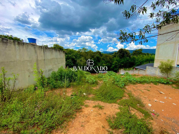 Imagem Terreno à Venda, 304 m² em Centro - Extrema Imagem Terreno à Venda, 304 m² em Centro - Extrema