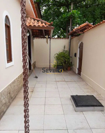 Imagem Casa com 4 Quartos à Venda, 210 m² em Fonseca - Niterói Imagem Casa com 4 Quartos à Venda, 210 m² em Fonseca - Niterói