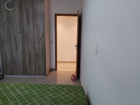 Imagem Apartamento com 4 Quartos à Venda, 140 m² em Pitangueiras - Guarujá