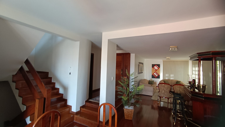 Imagem Casa com 4 Quartos à Venda, 385 m² em álvaro Camargos - Belo Horizonte