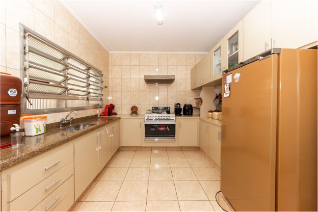 Imagem Casa com 3 Quartos à Venda, 200 m² em Remédios - Osasco