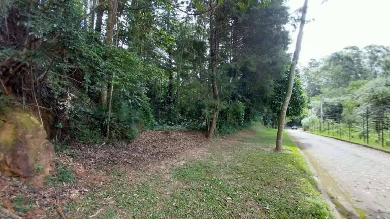 Imagem Terreno à Venda, 2 m² em Moinho Velho - Embu Das Artes Imagem Terreno à Venda, 2 m² em Moinho Velho - Embu Das Artes