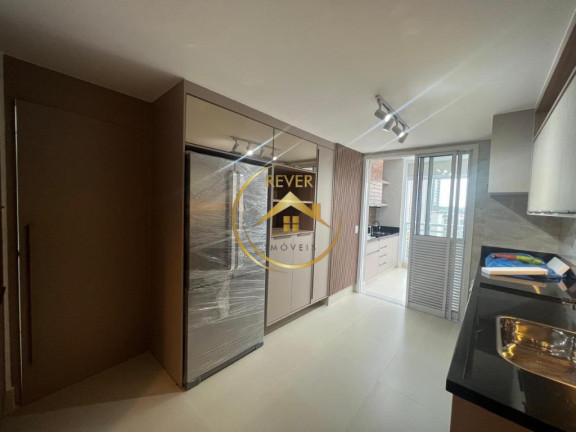 Imagem Apartamento com 3 Quartos à Venda, 181 m² em Cambuí - Campinas