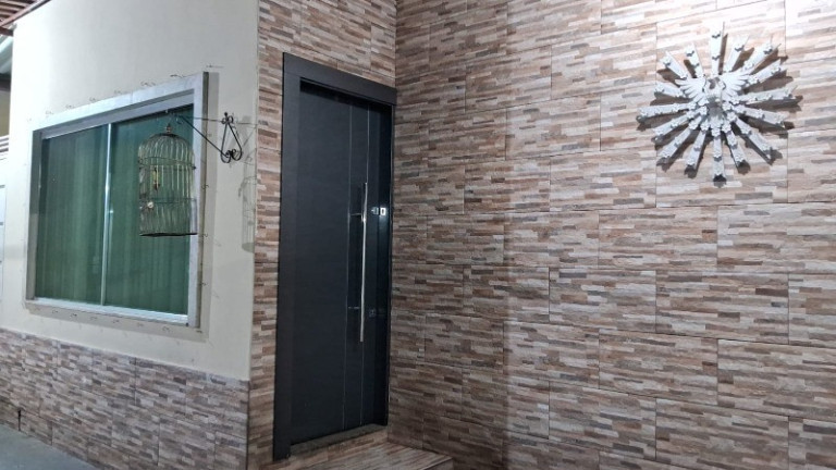Imagem Casa com 4 Quartos à Venda, 190 m² em Parque 10 De Novembro - Manaus