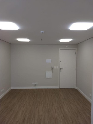 Sala Comercial à Venda, 25 m² em Aclimação - São Paulo