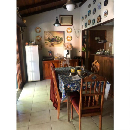 Imagem Casa com 4 Quartos à Venda, 446 m² em Ariribá - Balneário Camboriú Imagem Casa com 4 Quartos à Venda, 446 m² em Ariribá - Balneário Camboriú