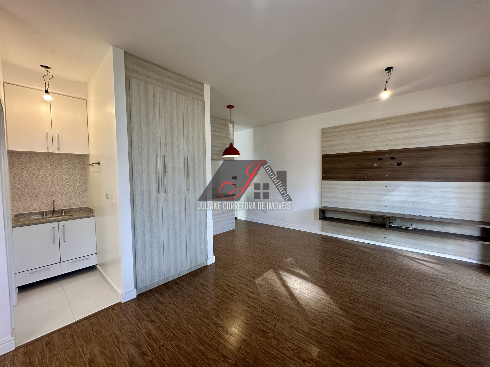 Imagem Apartamento com 3 Quartos à Venda, 59 m² em Campo Comprido - Curitiba