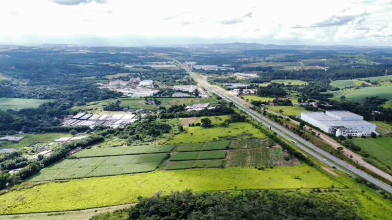 Imagem Terreno à Venda, 360 m² em Usina - Atibaia Imagem Terreno à Venda, 360 m² em Usina - Atibaia