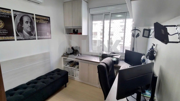 Imagem Apartamento com 3 Quartos à Venda, 74 m² em Passo Da Areia - Porto Alegre