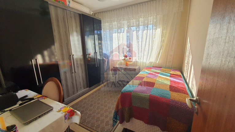 Imagem Apartamento com 2 Quartos à Venda, 83 m² em Menino Deus - Porto Alegre
