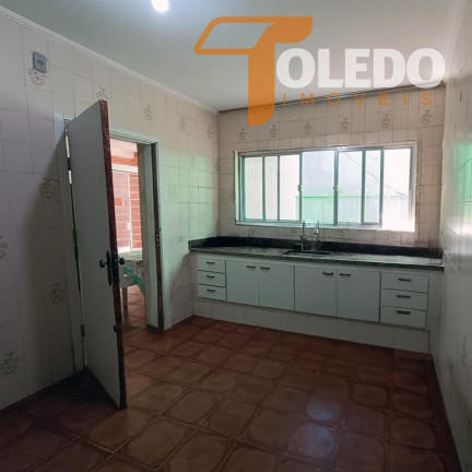 Imagem Casa com 3 Quartos à Venda, 288 m² em Vila Santo Estevão - São Paulo