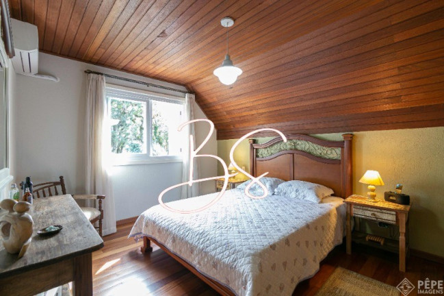 Imagem Casa com 3 Quartos à Venda, em Santa Terezinha - Canela Imagem Casa com 3 Quartos à Venda, em Santa Terezinha - Canela
