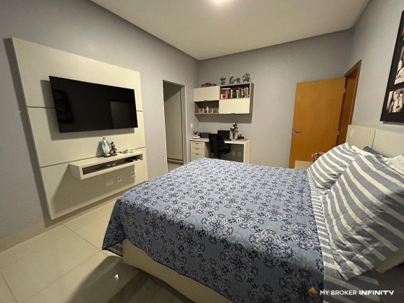 Imagem Casa com 3 Quartos à Venda, 232 m² em Goiânia 2 - Goiânia