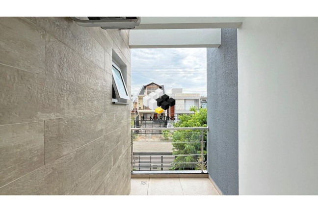 Imagem Casa com 2 Quartos à Venda, 110 m² em Hípica - Porto Alegre Imagem Casa com 2 Quartos à Venda, 110 m² em Hípica - Porto Alegre