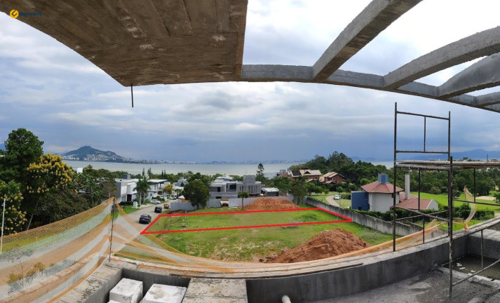 Imagem Terreno à Venda, 2.239 m² em Cacupé - Florianópolis Imagem Terreno à Venda, 2.239 m² em Cacupé - Florianópolis