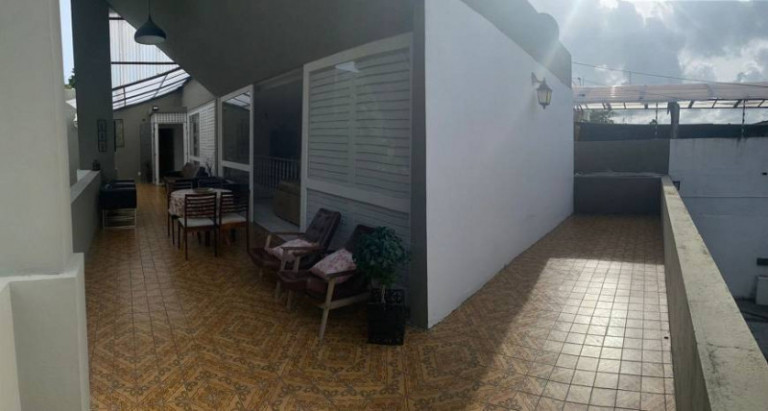 Imagem Casa com 4 Quartos à Venda, 472 m²