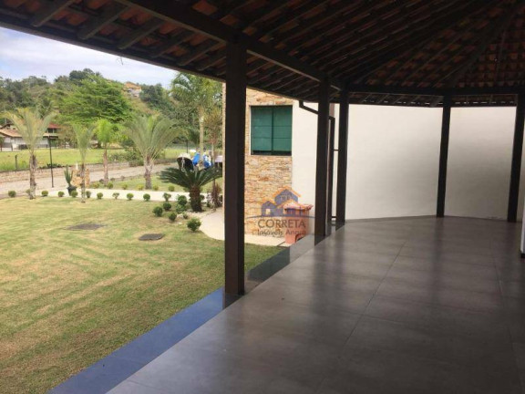 Imagem Casa com 7 Quartos à Venda, 320 m² em Ponta Leste - Angra Dos Reis
