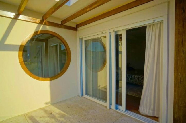Imagem Casa com 4 Quartos à Venda, em Campeche - Florianópolis Imagem Casa com 4 Quartos à Venda, em Campeche - Florianópolis
