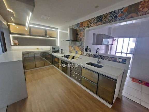 Imagem Apartamento com 4 Quartos à Venda, 233 m² em Vila Guilhermina - Praia Grande