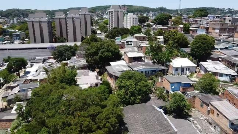 Imagem Terreno à Venda, 445 m² em Tristeza - Porto Alegre