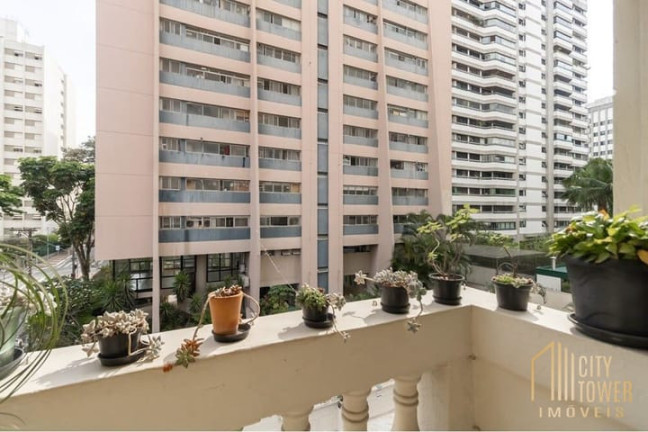 Imagem Apartamento com 3 Quartos à Venda, 126 m² em Moema - São Paulo Imagem Apartamento com 3 Quartos à Venda, 126 m² em Moema - São Paulo