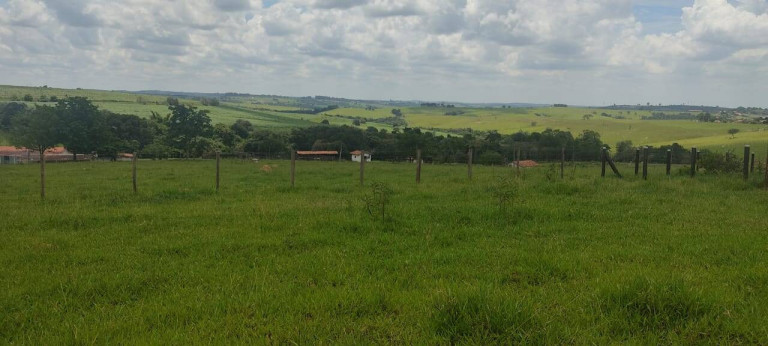 Imagem Chácara à Venda, 1.800 m² em Campo Do Meio - Araçoiaba Da Serra Imagem Chácara à Venda, 1.800 m² em Campo Do Meio - Araçoiaba Da Serra
