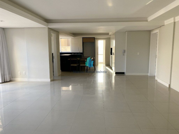 Imagem Apartamento com 3 Quartos à Venda, 421 m² em Maria Goretti - Bento Gonçalves Imagem Apartamento com 3 Quartos à Venda, 421 m² em Maria Goretti - Bento Gonçalves