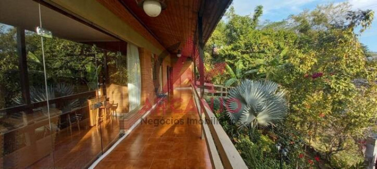 Imagem Casa com 3 Quartos à Venda, 360 m² em Toninhas - Ubatuba