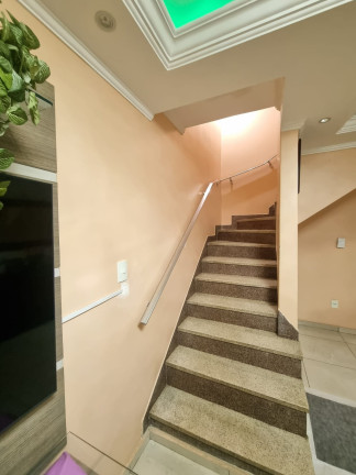 Imagem Casa com 3 Quartos à Venda, 204 m² em Piraporinha - Diadema