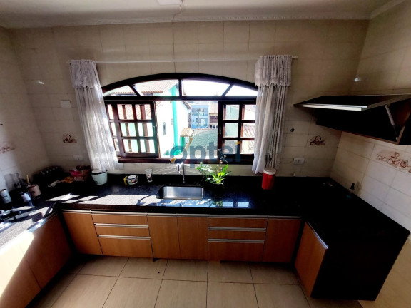 Imagem Casa com 2 Quartos à Venda, 179 m² em Jardim Rina - Santo André Imagem Casa com 2 Quartos à Venda, 179 m² em Jardim Rina - Santo André