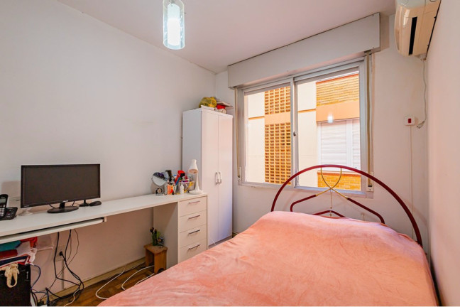 Imagem Apartamento com 2 Quartos à Venda, 48 m² em Passo Da Areia - Porto Alegre
