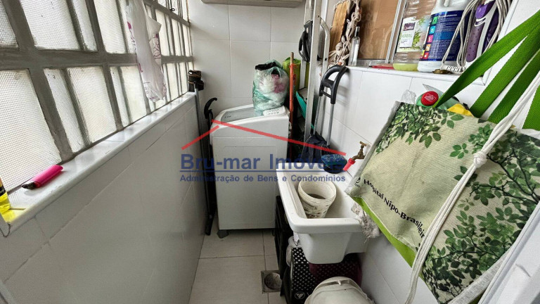 Imagem Apartamento com 2 Quartos à Venda, 64 m² em José Menino - Santos