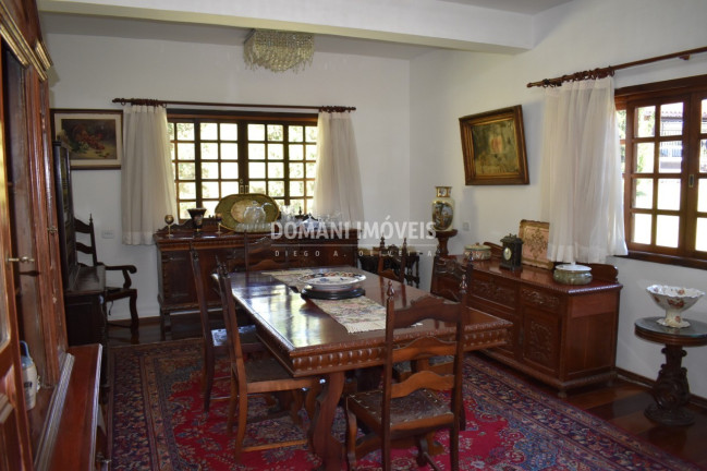 Imagem Casa com 3 Quartos à Venda, 393 m² em Região De Santo Antônio Do Pinhal - Santo Antônio Do Pinhal Imagem Casa com 3 Quartos à Venda, 393 m² em Região De Santo Antônio Do Pinhal - Santo Antônio Do Pinhal