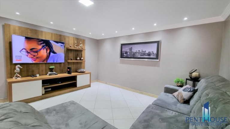 Imagem Casa com 4 Quartos à Venda, 380 m² em Ariribá - Balneário Camboriú Imagem Casa com 4 Quartos à Venda, 380 m² em Ariribá - Balneário Camboriú
