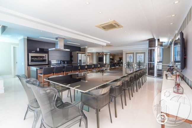 Imagem Cobertura com 6 Quartos à Venda, 612 m² em Centro - Balneário Camboriú