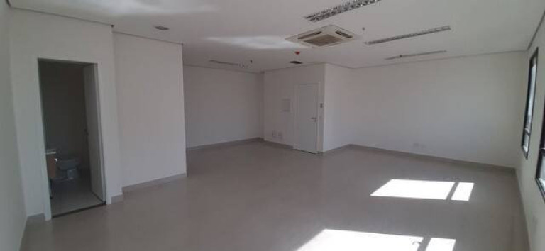 Imagem Sala Comercial à Venda, 51 m² em Alphaville Industrial - Barueri Imagem Sala Comercial à Venda, 51 m² em Alphaville Industrial - Barueri