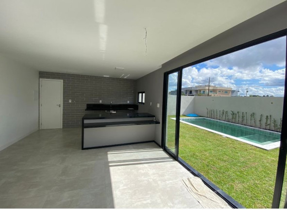 Imagem Casa com 4 Quartos à Venda, em Jardim Limoeiro - Camaçari Imagem Casa com 4 Quartos à Venda, em Jardim Limoeiro - Camaçari