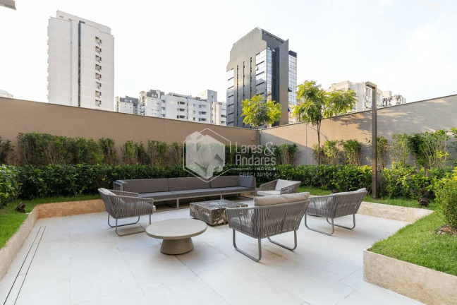 Imagem Apartamento com 1 Quarto à Venda, 42 m² em Moema - São Paulo Imagem Apartamento com 1 Quarto à Venda, 42 m² em Moema - São Paulo