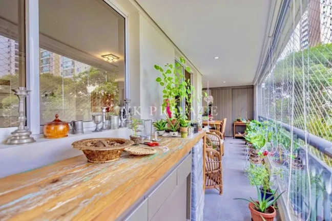Imagem Apartamento com 3 Quartos à Venda, 172 m² em Vila Romana - São Paulo Imagem Apartamento com 3 Quartos à Venda, 172 m² em Vila Romana - São Paulo