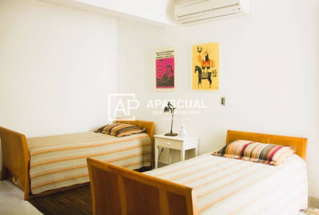 Imagem Casa com 4 Quartos à Venda, 410 m² em Guaecá - São Sebastião