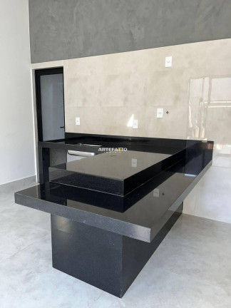 Imagem Casa com 2 Quartos à Venda, 64 m²