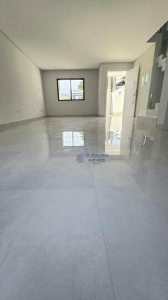 Imagem Sobrado com 3 Quartos à Venda, 205 m² em Armação - Penha