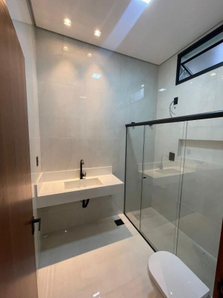 Imagem Casa com 3 Quartos à Venda,  em Residencial Dourado - Franca