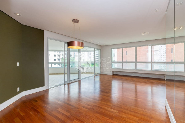 Imagem Apartamento com 3 Quartos à Venda, 158 m² em Moema - São Paulo Imagem Apartamento com 3 Quartos à Venda, 158 m² em Moema - São Paulo