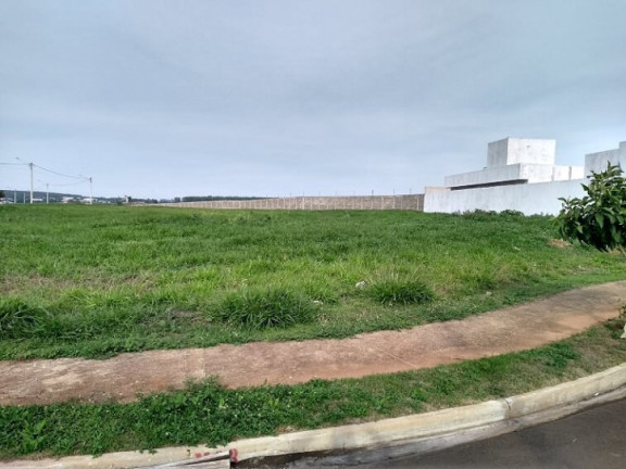 Imagem Terreno à Venda, 360 m² em Bauru