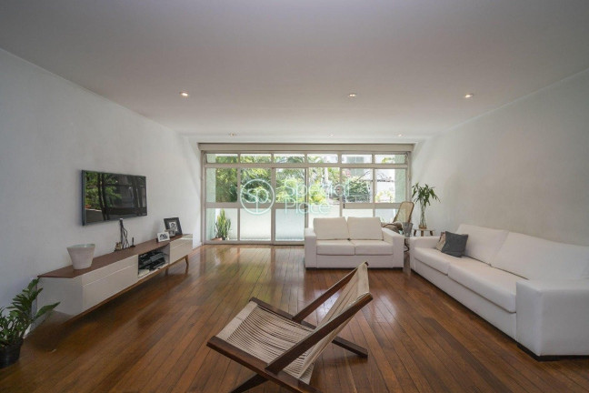 Imagem Apartamento com 3 Quartos à Venda, 250 m² em Itaim Bibi - São Paulo