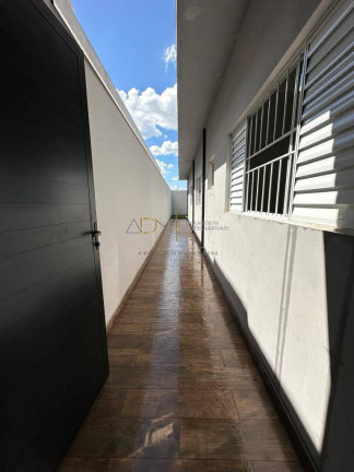 Casa com 3 Quartos à Venda, 180 m² em Residencial Ouro Verde - Botucatu